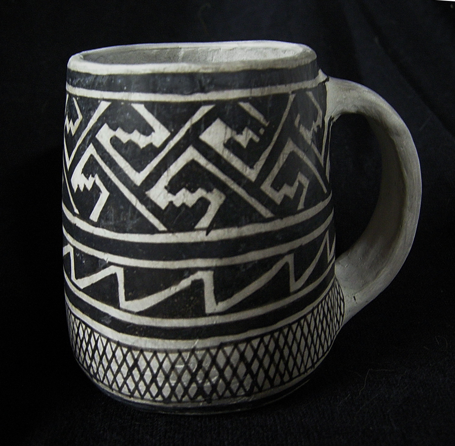 Vintage Mesa Verde National Park Embossed Souvenir Coffee Mug 8oz 